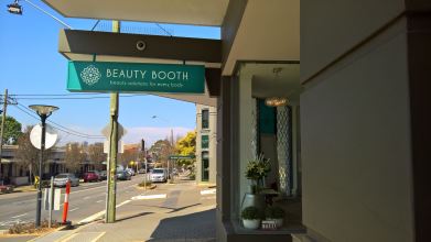 Beauty Booth