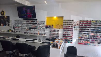 Dalux Hair, Nails and Beauty