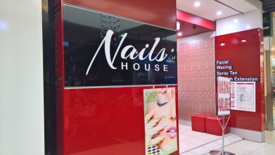 Nails House 