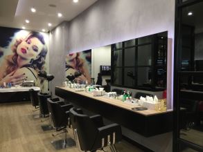 The Lounge Beauty and Hair Highpoint